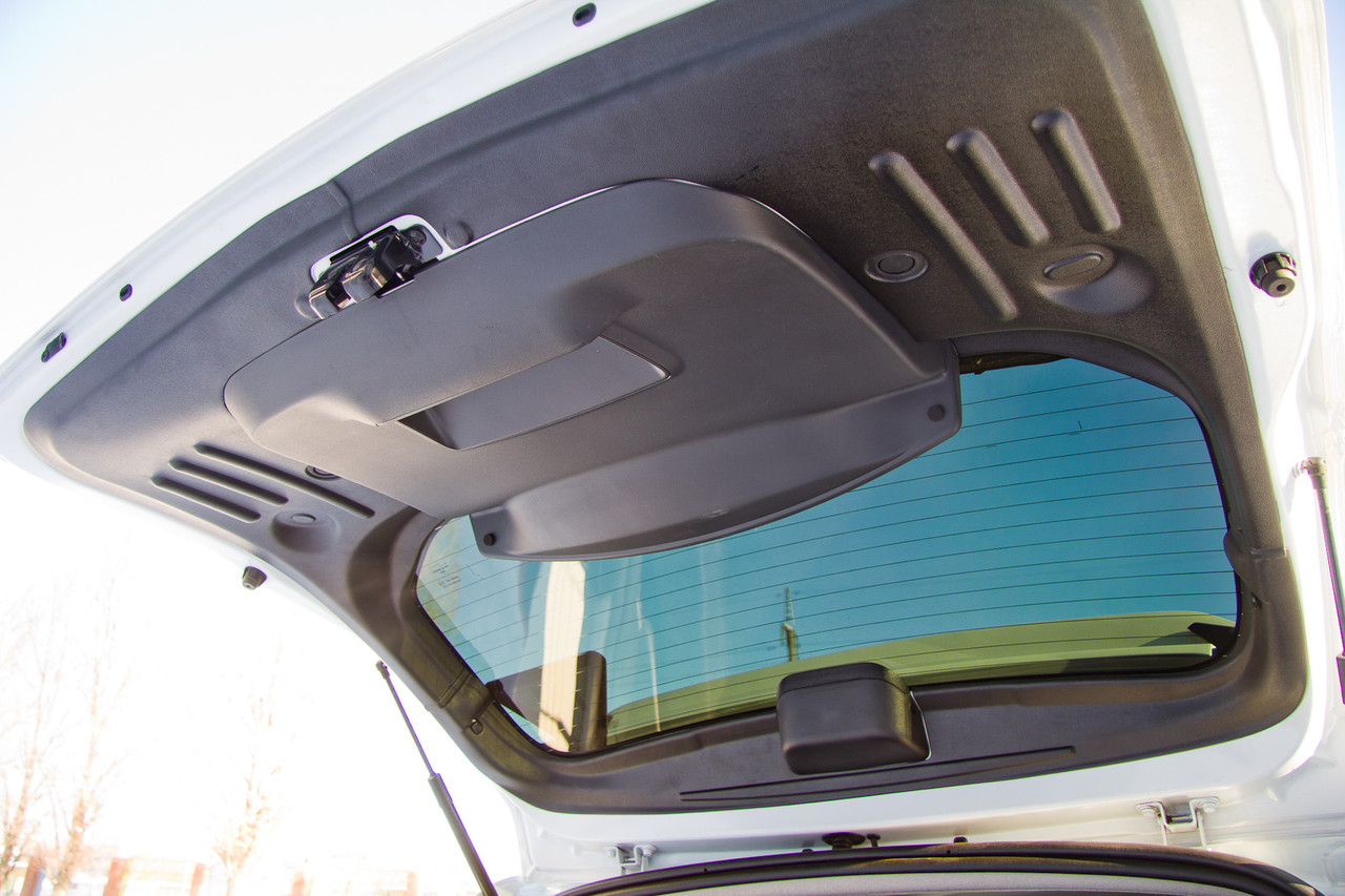 Обшивка крышки багажника Renault Duster 2015- "Артформ"
