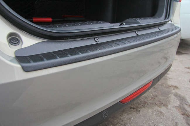 Накладка заднего бампера Lada Vesta sedan, sw(седан,универсал) "Тюн-авто"
