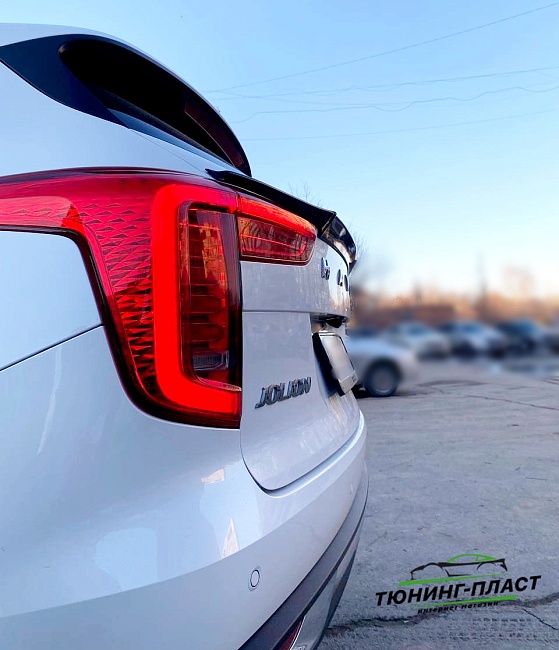 Спойлер Haval Jolion на крышку багажника