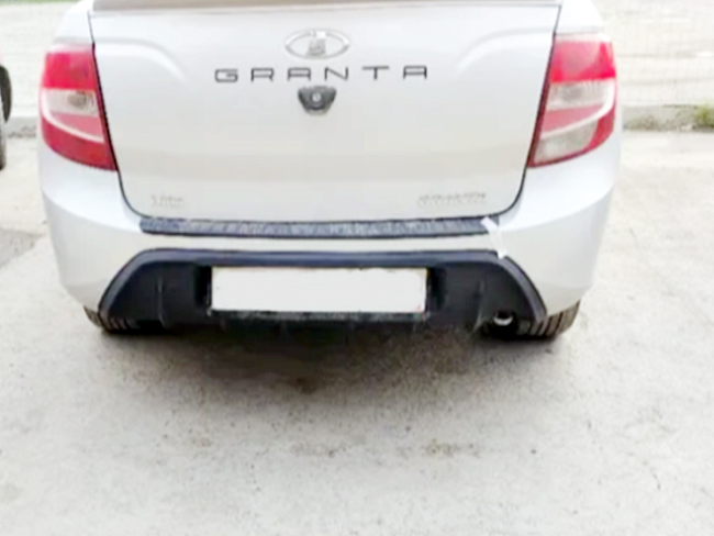 Диффузор накладка на задний бампер Лада Гранта ВАЗ 2190 (седан) Тюн-авто