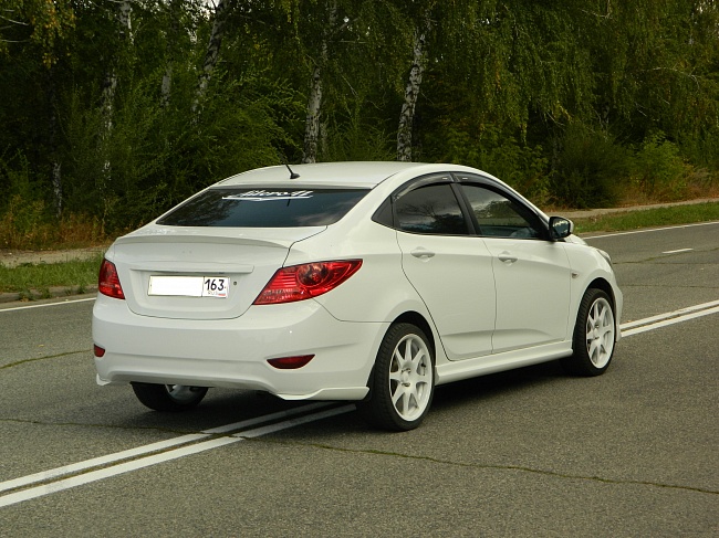 Спойлер-лип MV HS2 Hyundai Solaris (2010-2016) +установочный комплект