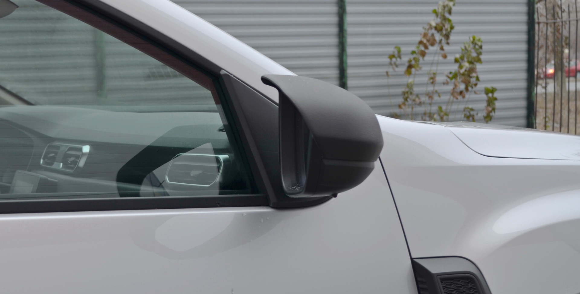 Накладки на зеркала с козырьком "КАРТ" для Renault Duster 2 (с 2021 г.в.)