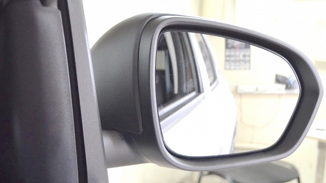 Накладки на зеркала без козырька для Renault Duster 2 (с 2021 г.в.) KART RD2-НЗБК L